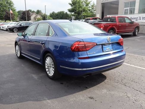 Used 2017 Volkswagen Passat 1.8T SE FWD image 4