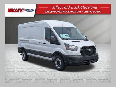 New 2026 Ford Transit 250 148 Medium Roof w/ Load Area Protection Package