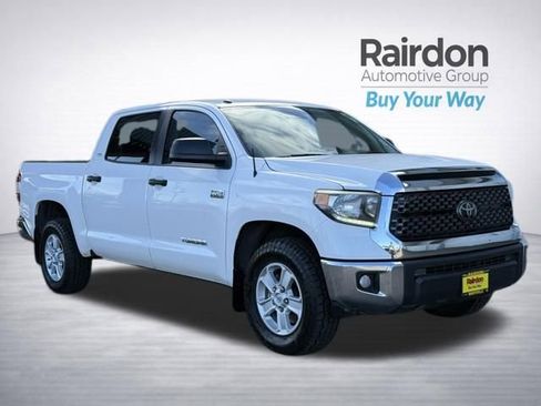 Used 2019 Toyota Tundra SR5 w/ SR5 Upgrade Package AWD/4WD image 1