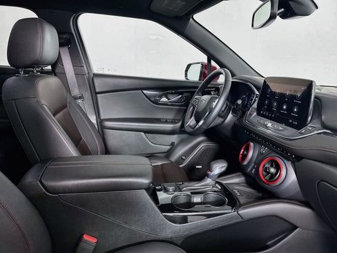 Used 2023 Chevrolet Blazer RS w/ Enhanced Convenience Package FWD image 34