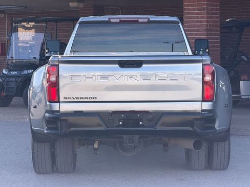 Used 2024 Chevrolet Silverado 3500 W/T image 8