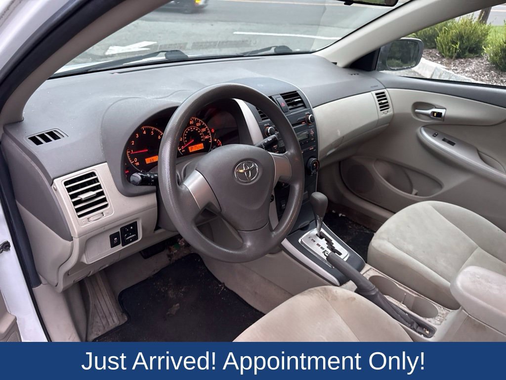 Used 2010 Toyota Corolla LE w/ All Weather Guard Pkg FWD image 8