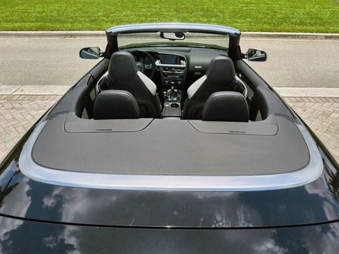 Used 2014 Audi S5 Prestige image 17