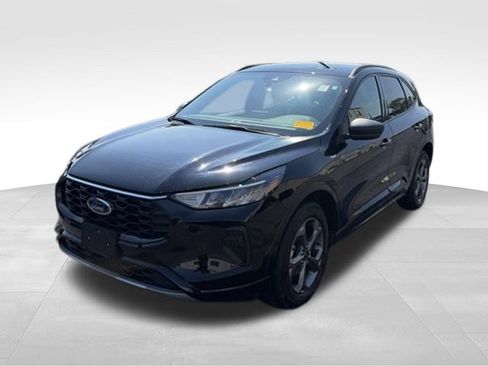 Used 2024 Ford Escape ST-Line w/ Tech Pack #1 AWD/4WD image 7
