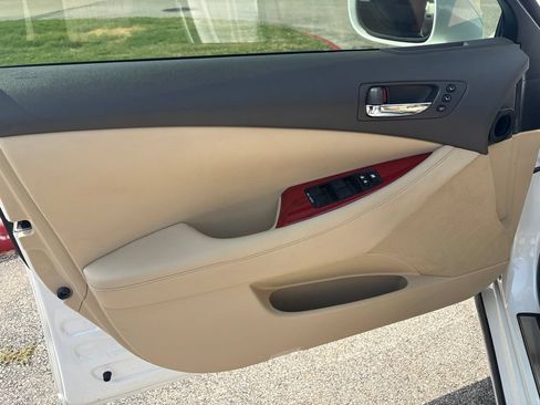 Used 2008 Lexus ES 350 w/ Premium Plus Pkg FWD image 12