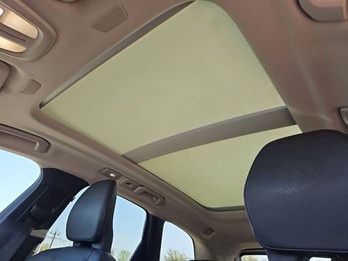 Used 2022 Volvo XC60 B5 Momentum image 20