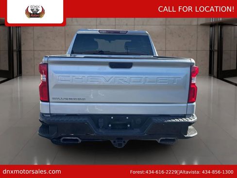 Used 2020 Chevrolet Silverado 1500 Custom Trail Boss w/ Custom Convenience Package image 4