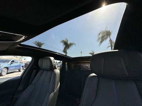 New 2026 Cadillac Lyriq Luxury image 19