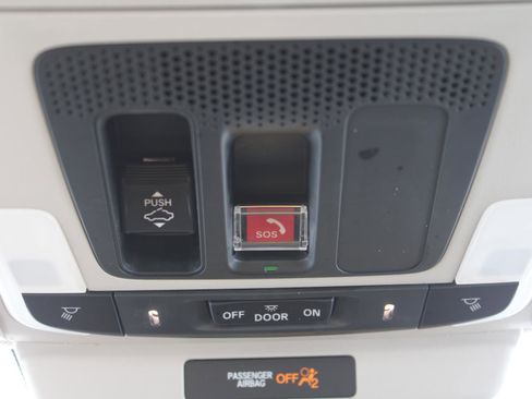 Certified 2023 Honda Accord EX image 11