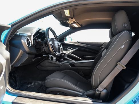 Used 2023 Chevrolet Camaro LT w/ Technology Package RWD image 3