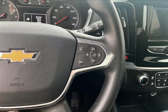 Used 2021 Chevrolet Traverse LS FWD image 12