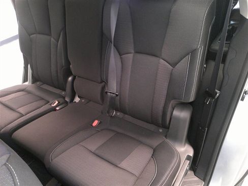 Used 2020 Subaru Ascent Premium image 31