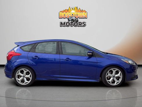 Used 2013 Ford Focus ST FWD image 9