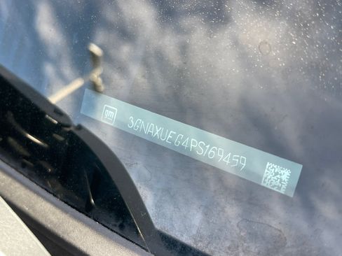 Used 2023 Chevrolet Equinox LT AWD/4WD image 23