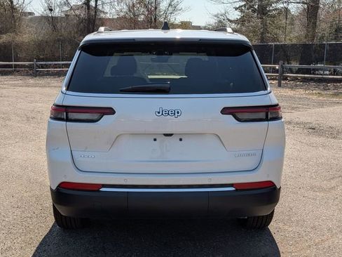 New 2026 Jeep Grand Cherokee L Laredo AWD/4WD image 4