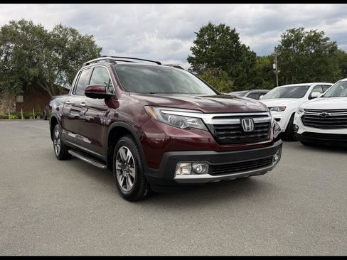 Used 2017 Honda Ridgeline RTL-E image 1