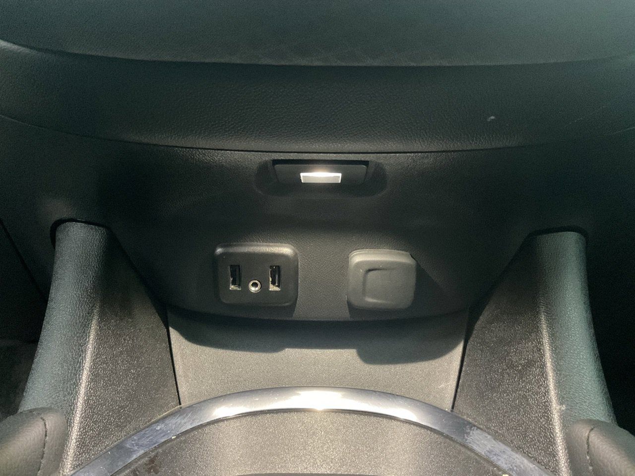 Used 2018 Chevrolet Malibu LT FWD image 22