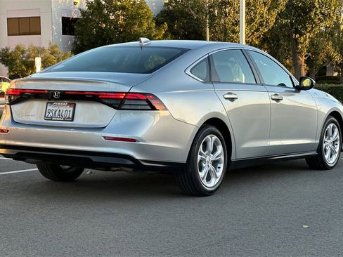 Certified 2025 Honda Accord LX image 4