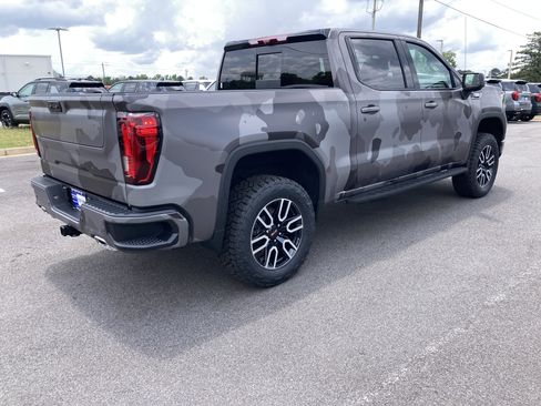 New 2026 GMC Sierra 1500 AT4 w/ AT4 Premium Package AWD/4WD image 6