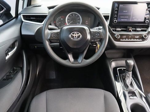 Used 2020 Toyota Corolla LE FWD image 22