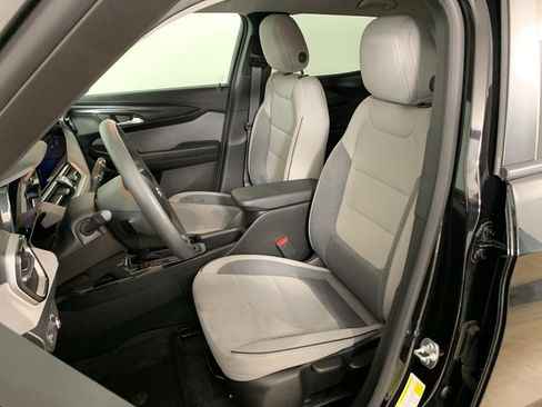Used 2025 Chevrolet TrailBlazer LT image 26