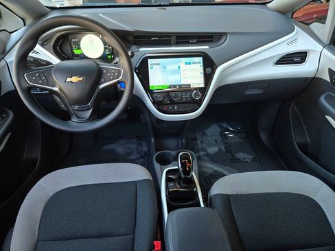Used 2018 Chevrolet Bolt LT image 14