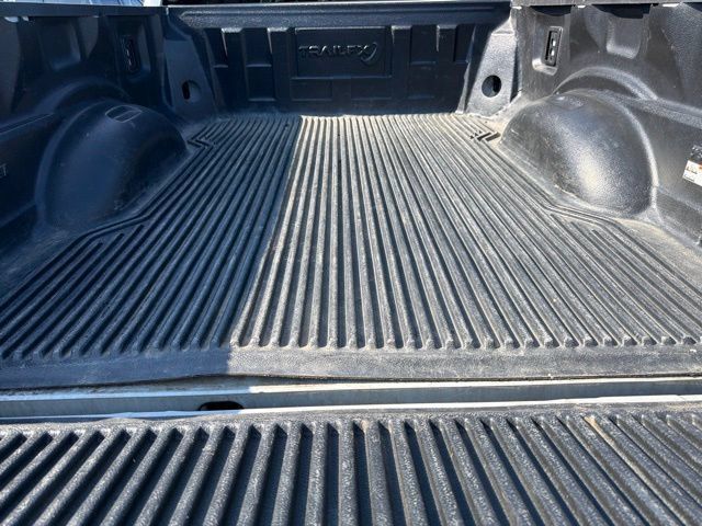 Used 2026 Ford F250 XLT AWD/4WD image 8
