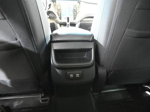 Used 2020 Subaru Outback Premium AWD/4WD image 26
