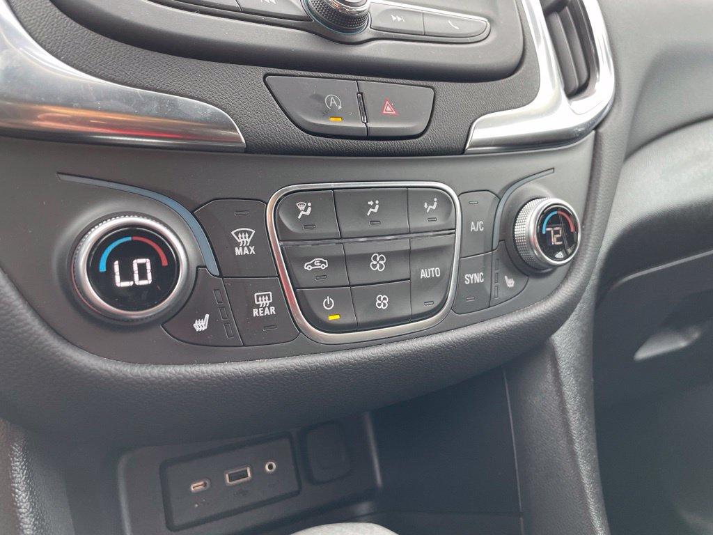 Used 2022 Chevrolet Equinox LT AWD/4WD image 34