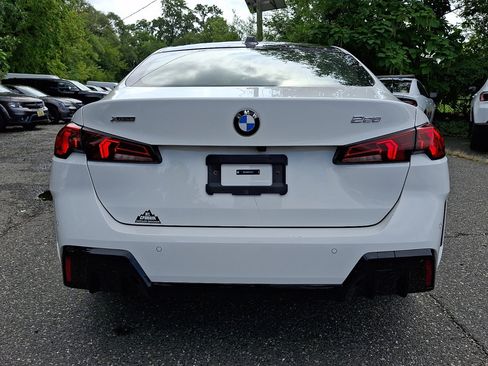 Used 2025 BMW 228i xDrive AWD/4WD image 4