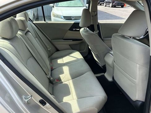 Used 2016 Honda Accord LX image 21
