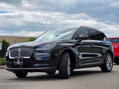Used 2022 Lincoln Corsair AWD w/ Premium Package image 22