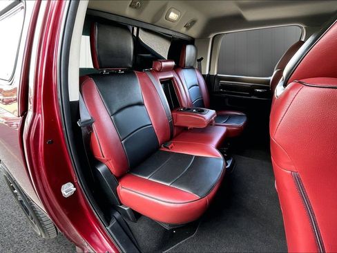 Used 2018 RAM 1500 Sport image 25