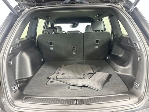 Used 2024 Jeep Grand Cherokee Altitude image 26