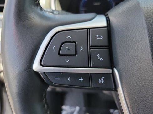 Used 2023 Toyota Highlander Platinum AWD/4WD image 21