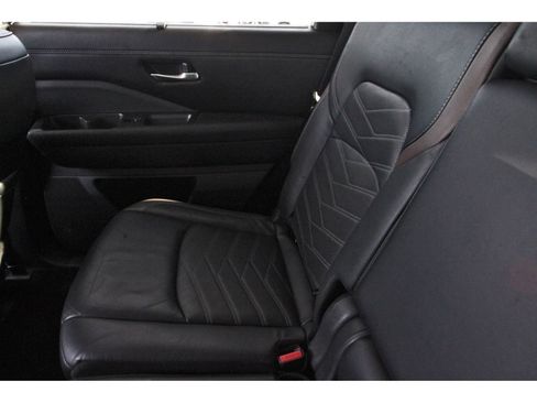 Certified 2023 Nissan Pathfinder Platinum w/ Lighting Package (N93) FWD image 14