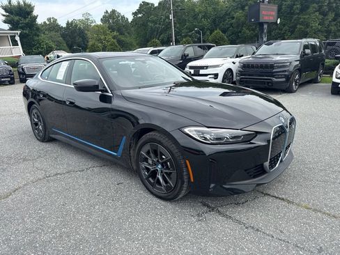 Used 2023 BMW i4 eDrive35 RWD image 4