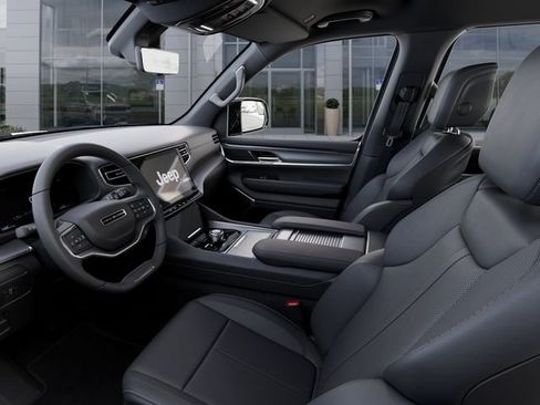 New 2026 Jeep Grand Wagoneer 4WD image 22