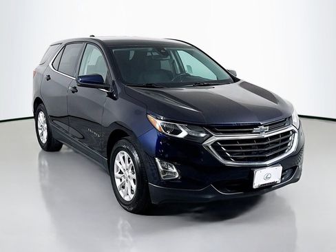 Used 2020 Chevrolet Equinox LT image 3