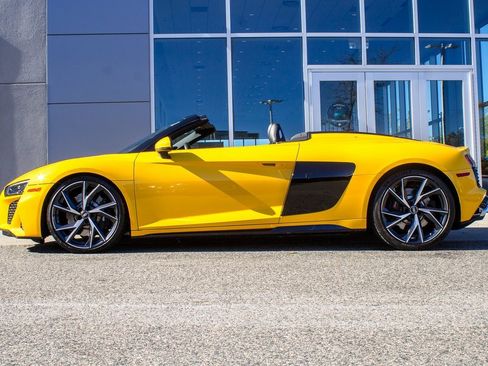 Used 2021 Audi R8 V10 image 7