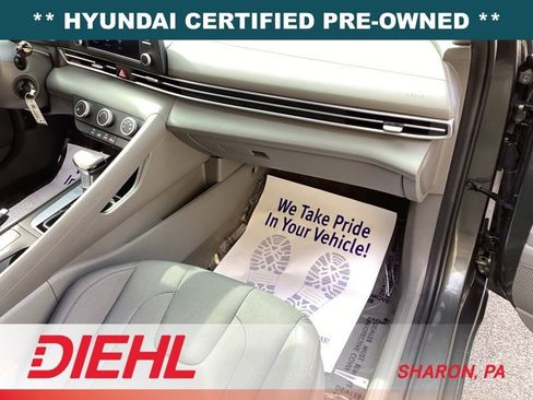 Used 2024 Hyundai Elantra SE FWD image 19