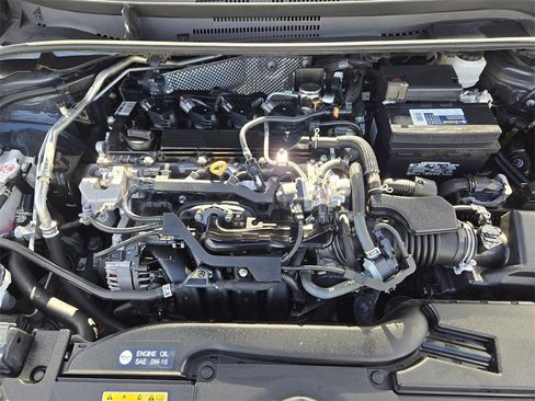 Used 2023 Toyota Corolla SE image 31