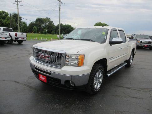 Used 2011 GMC Sierra 1500 SLE w/ Power Tech Package AWD/4WD image 13