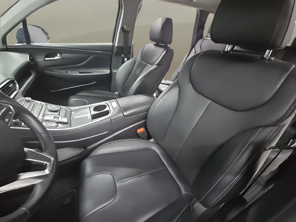 Certified 2023 Hyundai Santa Fe SEL w/ Premium Package FWD image 14