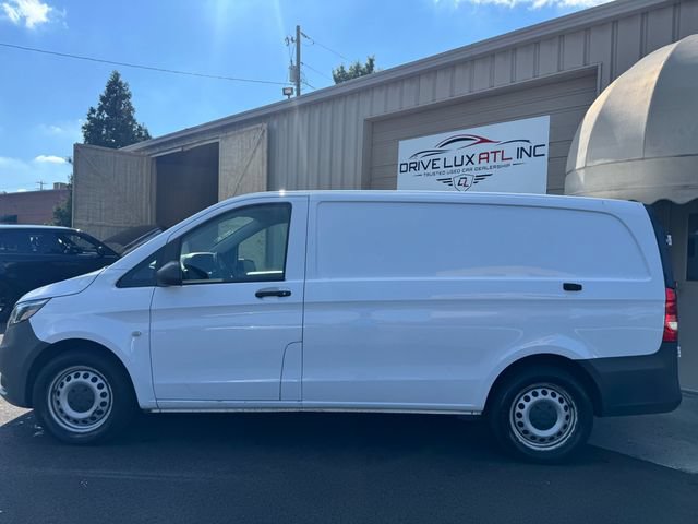 Used 2022 Mercedes-Benz Metris image 4