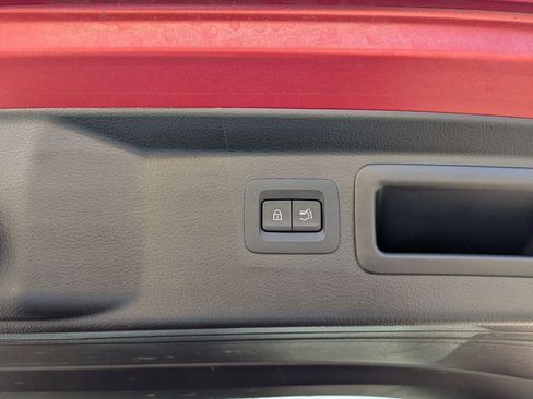 Used 2025 MAZDA CX-50 AWD 2.5 S w/ Premium Plus Pkg image 28