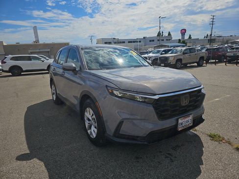Used 2024 Honda CR-V LX image 2