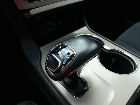 Used 2015 Jeep Grand Cherokee Laredo w/ Quick Order Package 23E image 25