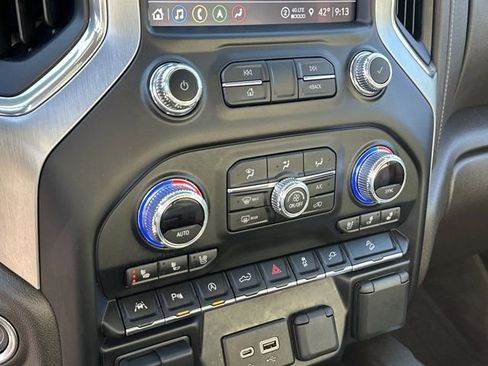 Used 2021 GMC Sierra 1500 SLT w/ SLT Premium Plus Package image 36