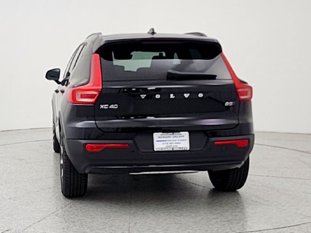 New 2026 Volvo XC40 B5 Plus w/ Protection Package Premier AWD/4WD image 6